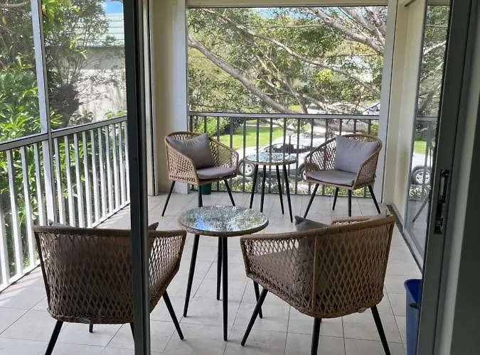 Great Location With Lake View