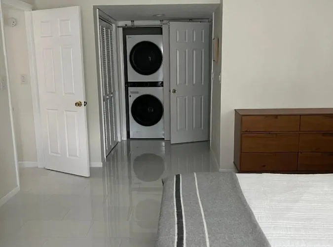 Great Location With Lake View